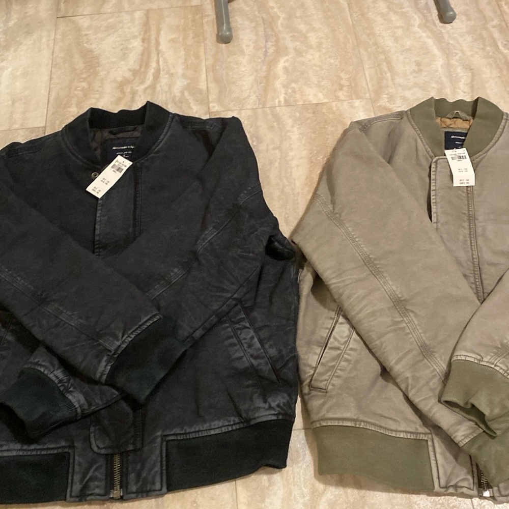 New with tags Abercrombie Bomber Jacket bundle small black green